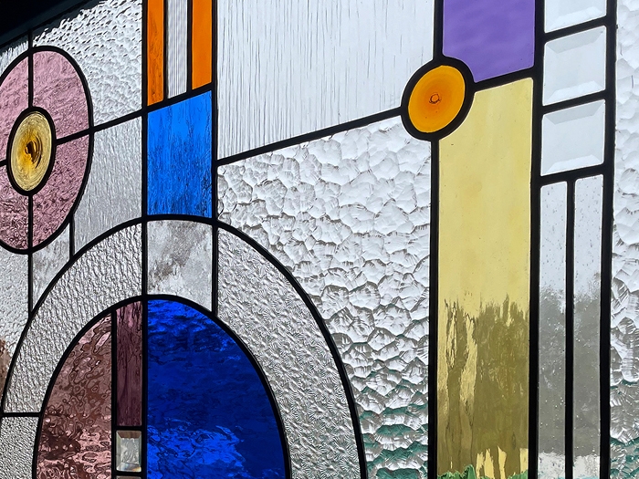 Stained glass sliding screen